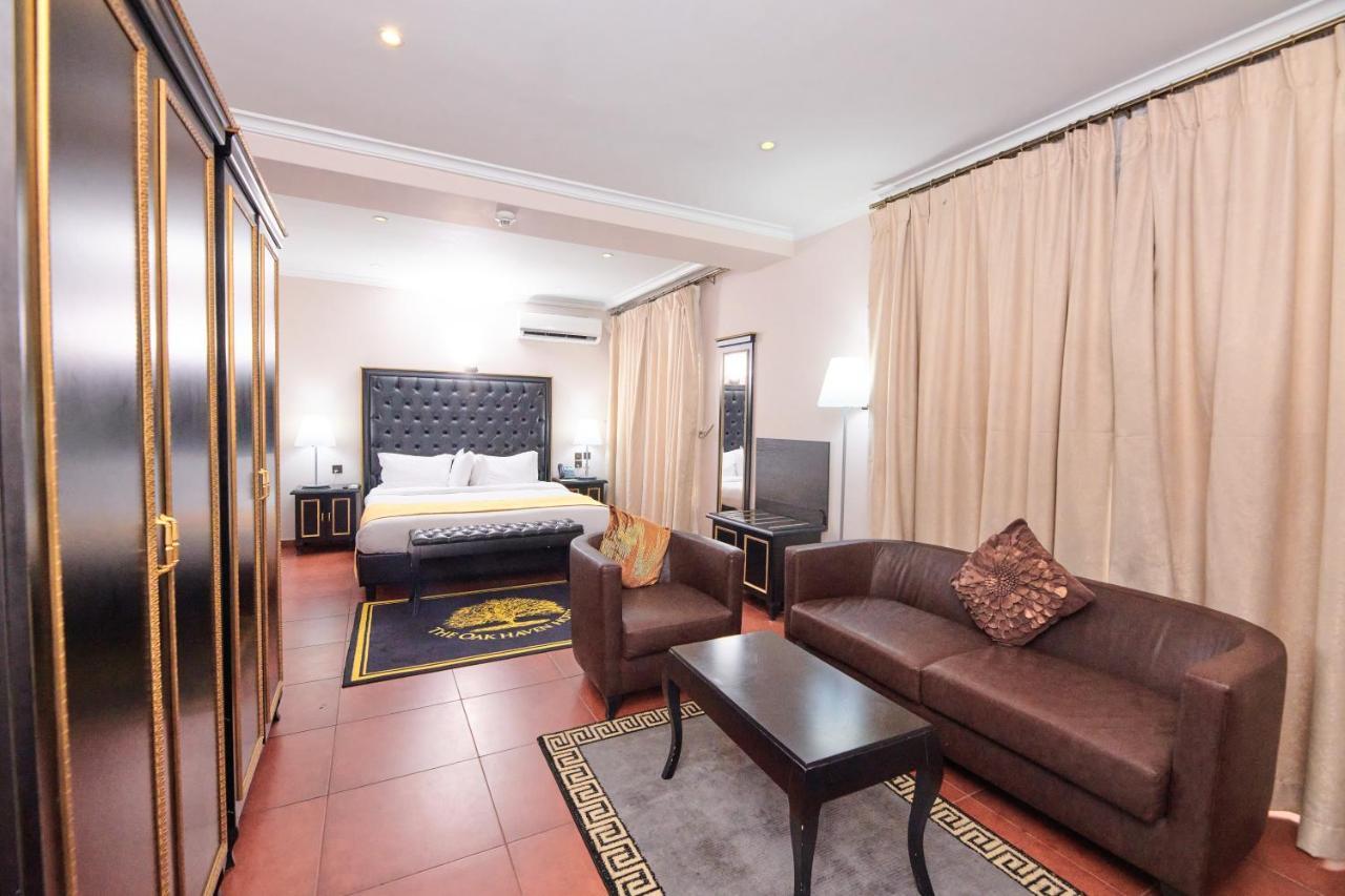 Oak Haven Hotel & Suites Port Harcourt Exterior foto