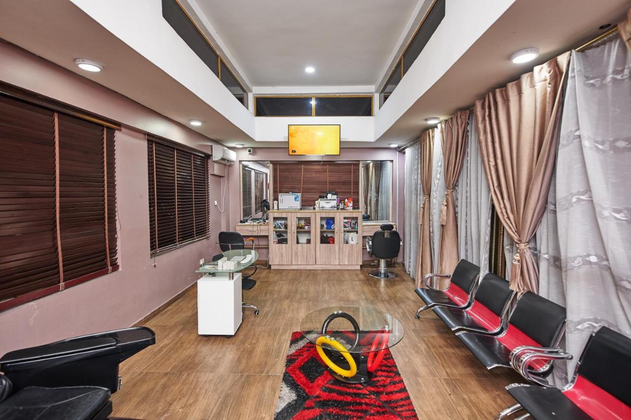 Oak Haven Hotel & Suites Port Harcourt Exterior foto